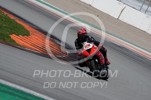 2025_03_25_PBK_14253 | Sportfotografie; SlowMotion; Video; Rennstrecke; Hafeneger; Speer; Racing; RSE; BMW; CBO; Trackday; Motorsportarena; Hockenheimring; Brno; Most; Barcelona; Valencia