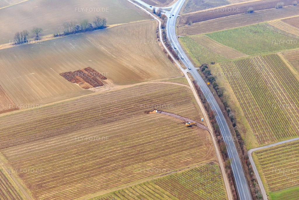 Luftbild: Erschliessungarbeiten für neue Ortsumgehung an der B38 in Impflingen im Bundesland Rheinland-Pfalz in Deutschland. Foto: IMG_096456.jpg vom 02.02.2017 durch Werner Riehm/FLY-FOTO.de