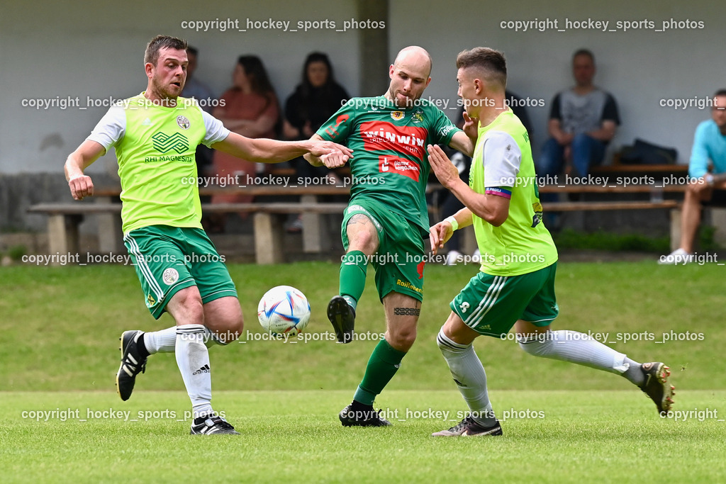 WSG Radenthein vs. SV Rapid Lienz 9.6.2023 | #14 Manuel Rainer, #10 Dominik Müller, #8 Mario Patrick Tarmann