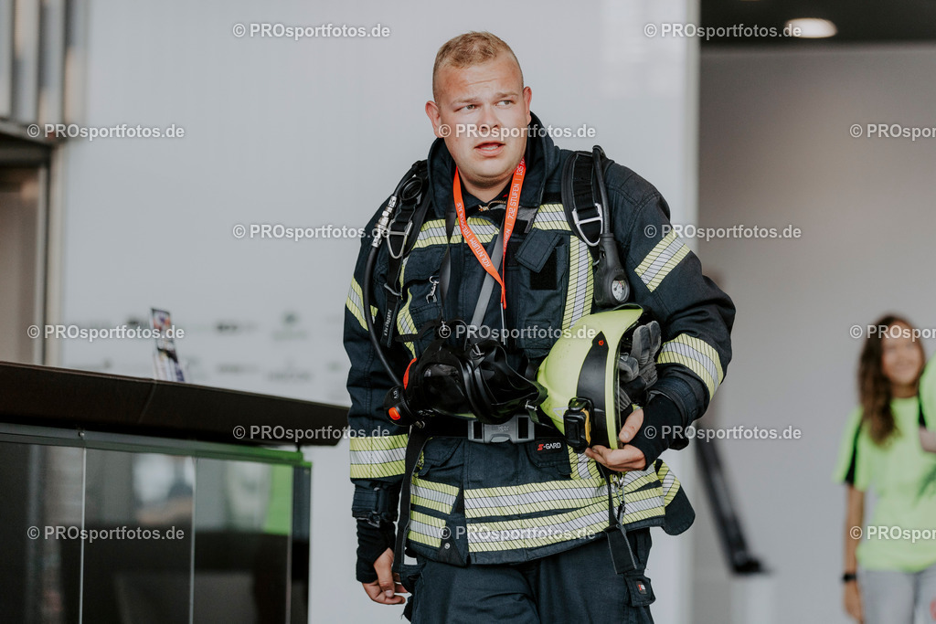 240825_Treppenlauf-337 | Professionelle Fotos Ihrer Laufsportveranstaltung.