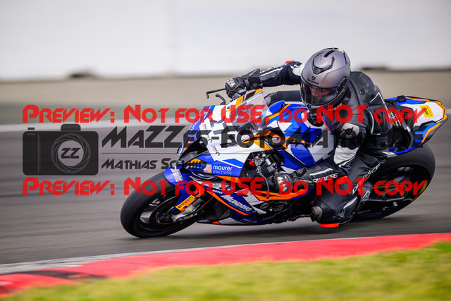 MaZZes_Fotomatrix_20250421_6021986_5956 | ROT