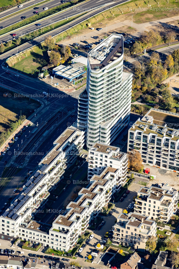 luftbild-duesseldorf-rhein 740 tower - aerzte- und wohnhochhaus-8850 | Luftbildfotografie Hermann Klöpper - Realisiert mit Pictrs.com