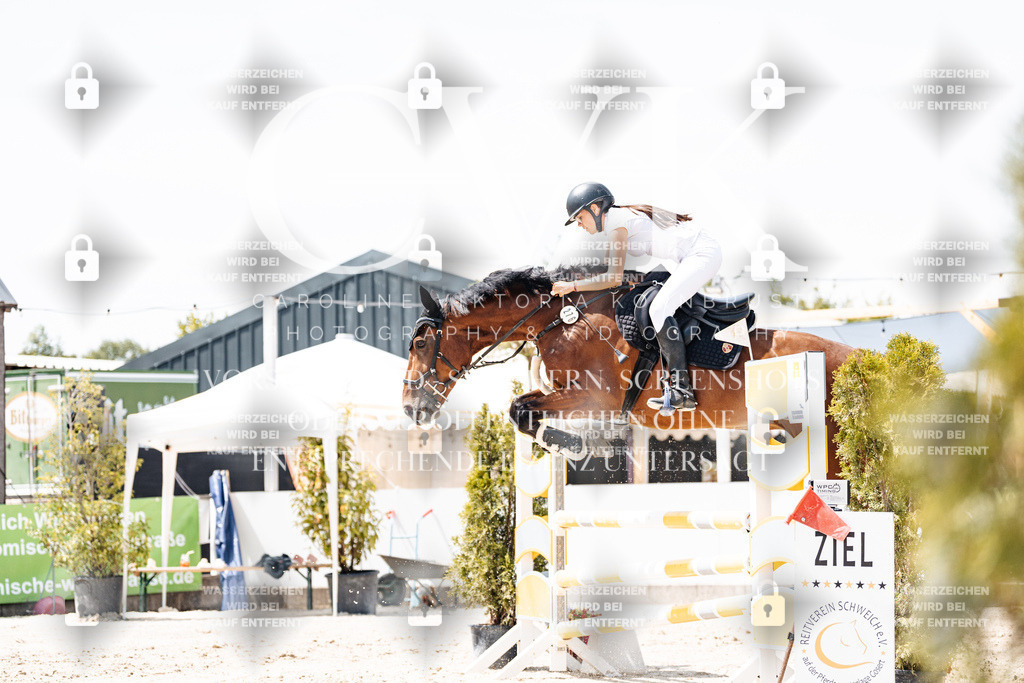 CK907967 | Turnierfotografie Pferdefotografie Trier Rheinland-Pfalz Pferdesport Reitsport Tierfotografie Sportfotografie Pferdevideo Pferdevideografie Equestrianvideography equestrianphotography  - Realisiert mit Pictrs.com
