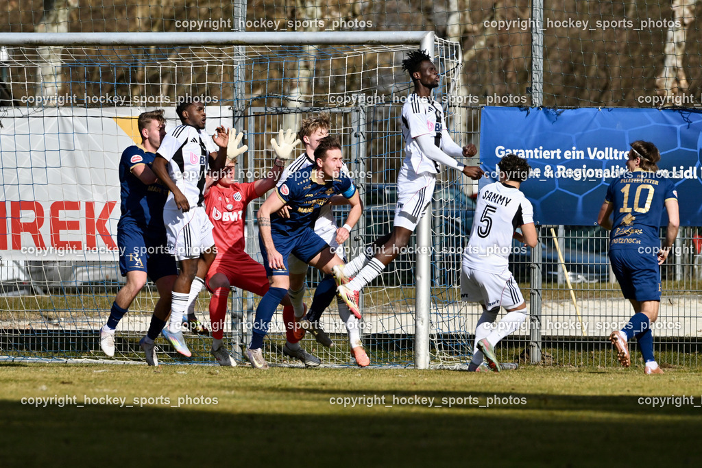 ATUS Velden vs. SPG LASK Amateure OÖ | #6 Florian Schaller ATUS Velden, #15 Mohamed Sanogo LASK Amateure, #5 Sammy Samuel Mohammad LASK Amateure, #12 Fabian Schillinger LASK Amateure, ATUS Velden vs. SPG LASK Amateure OÖ, ATUS Velden vs. SPG LASK Amateure OÖ am 07.03.2026 in Velden (Wald Arena Velden), Austria, (Photo by Bernd Stefan)