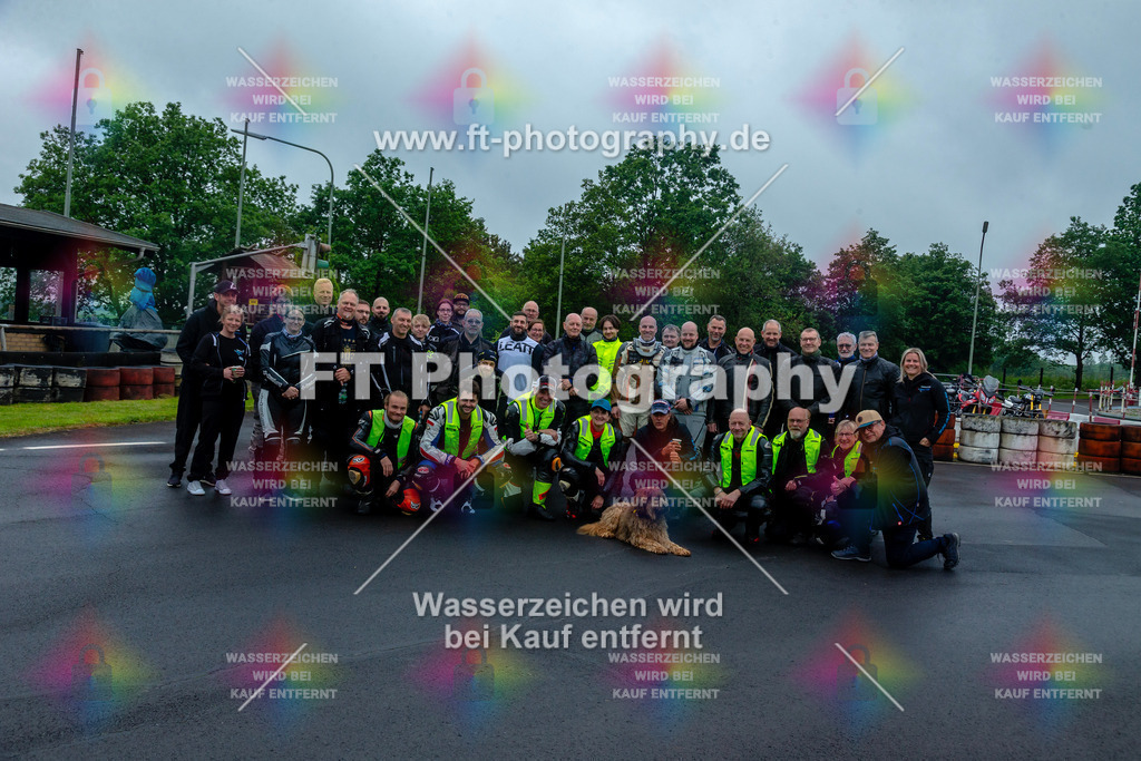 OBK-5930 | Hier findet Ihr Bilder von Touristenfahrten auf der Nürburgring Nordschleife oder von anderen Veranstaltungen die ich besucht habe. Viel Spass beim Durch Schauen 