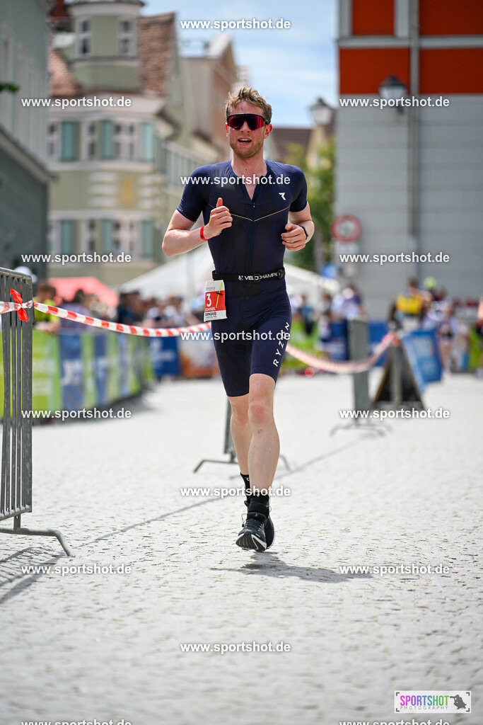 SZI_6371 | Stadttriathlon Erding 2025. #yourpictrs #sportshot_your_pictrs @Sportshotphotography #stadttriathlonerding Copyright: www.sportshot.de