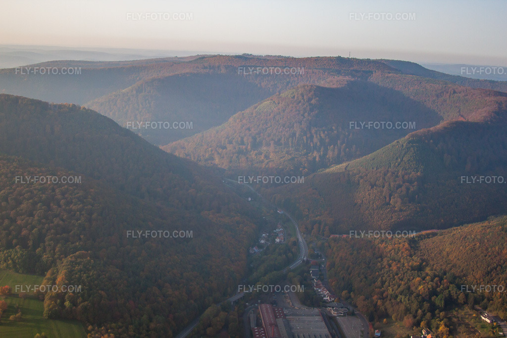 Aerial view: View of the town in Niederbronn-les-Bains in the state Bas-Rhin, France.Photo: IMG_54164.jpg taken on 10/21/2012 by Werner Riehm/FLY-FOTO.comResolution of the original: 4752 x 3168 px