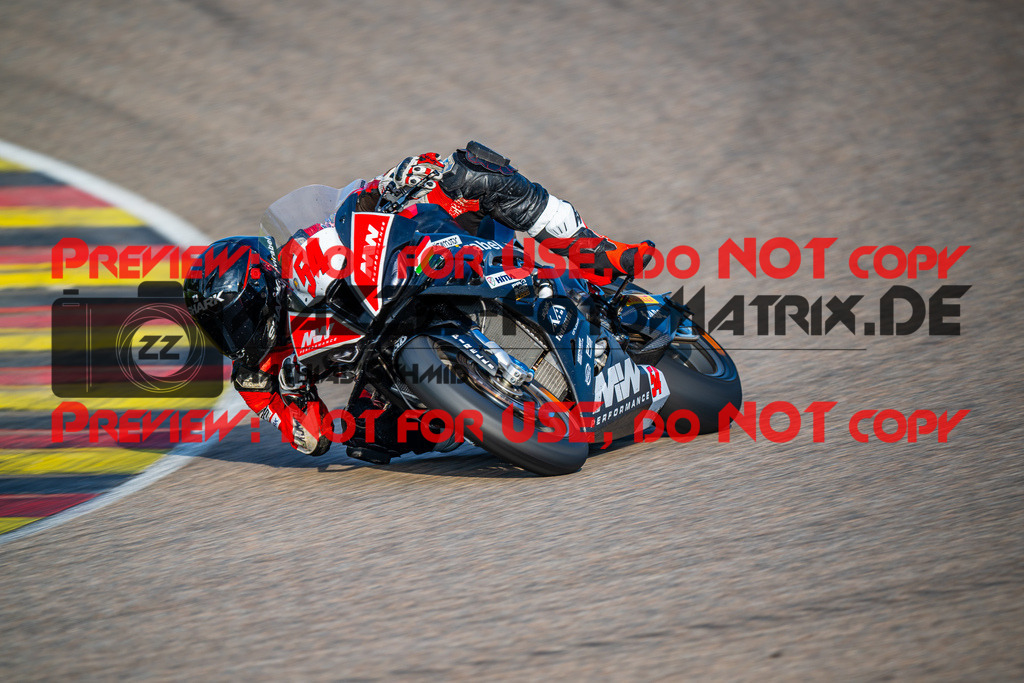 MaZZes_FotoMatrix_240504_6007705_6426 | STK1000