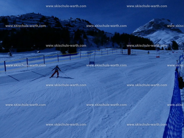 Skirennen (8) | Photos von der Skischule Warth - Realisiert mit Pictrs.com