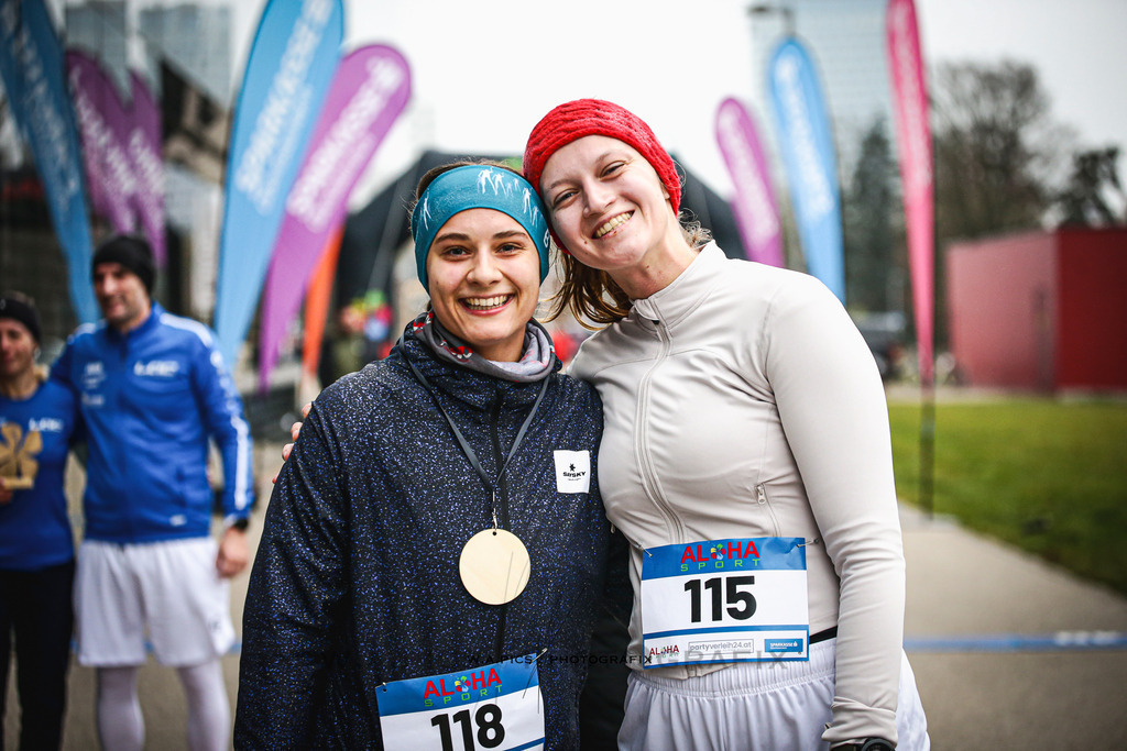 ..... | Linz, AUSTRIA,14. Dezember 25, ALOHA WINTERLAUF DEZEMBER 25 , Image shows: Photo: WAPICS / Andreas Willdoner