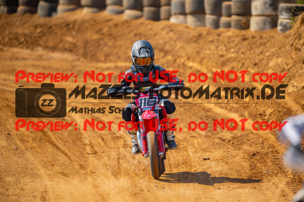 MaZZes-Fotomatrix-20260815-605192 | ROOKIES