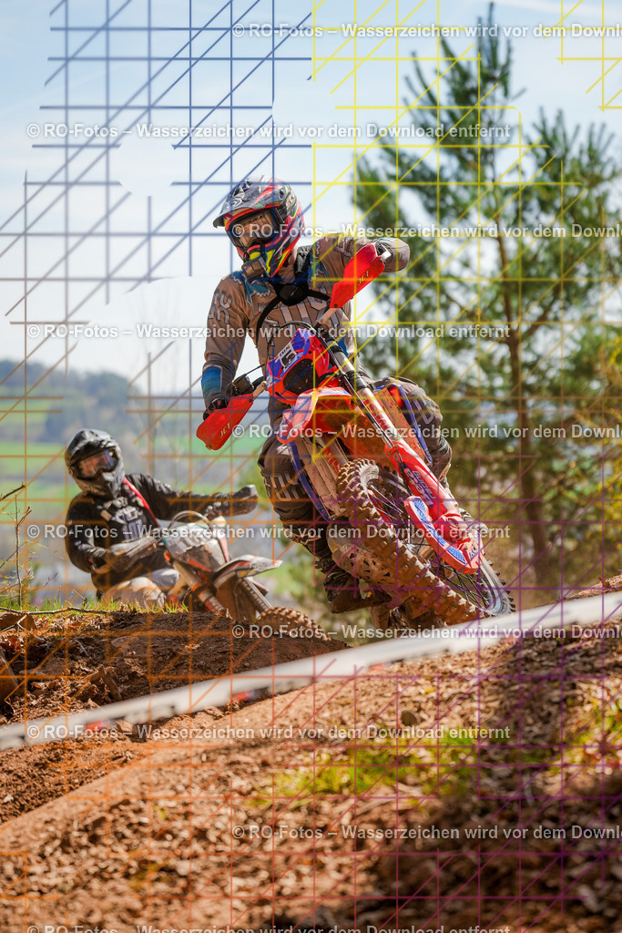2 Lauf Mernes-1020 | Sportfotografie von RO-Fotos: Motorsport, Motocross, Enduro, Laufveranstaltungen und Triathlon. Professionelle Fotos von Sportlern und Events. - Realisiert mit Pictrs.com