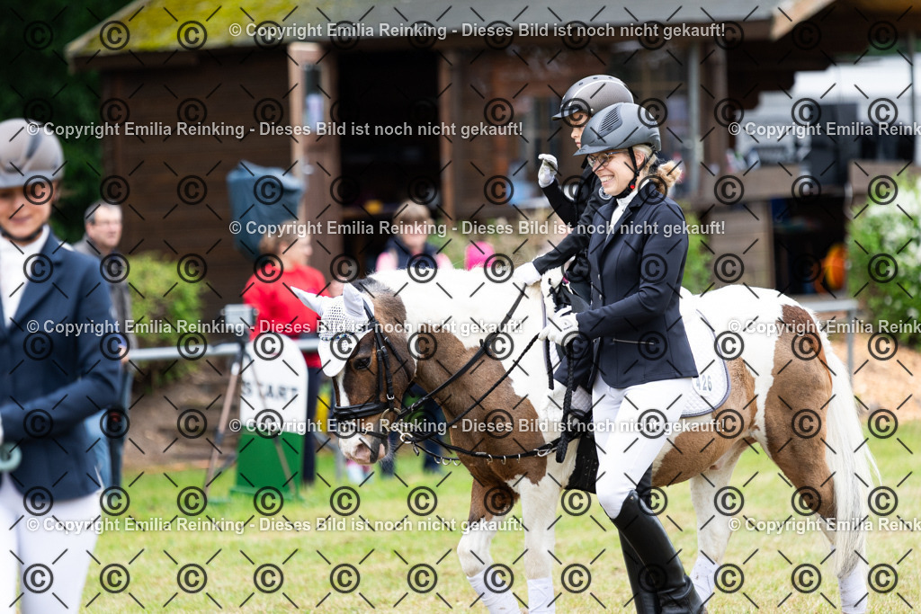 CL5A9170 | Emilia Reinking Fotografie - Realisiert mit Pictrs.com