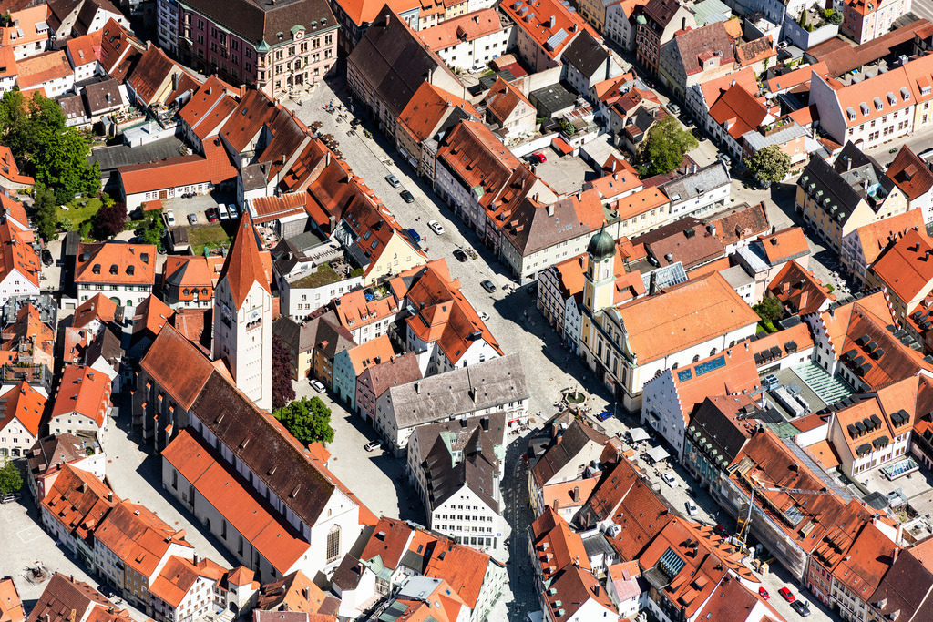dr__0064306.jpg | KAUFBEUREN 01.06.2021 Altstadtbereich und Innenstadtzentrum in Kaufbeuren im Bundesland Bayern, Deutschland. // Old Town area and city center in Kaufbeuren in the state Bavaria, Germany. Foto: Daniel Reiter