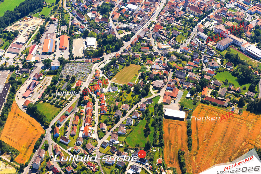 Die Luftaufnahme der Stadt Erbendorf wurde vom UL-Flugzeug heraus erstellt ( keine Drohne )- hohe Auflösung für beste Qualität