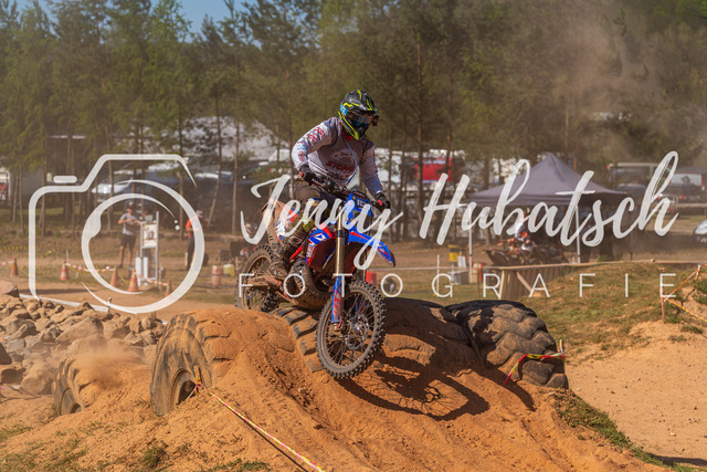 JHF.ECHT.3h.Samstag.83 | jennyhubatsch-endurofotografie