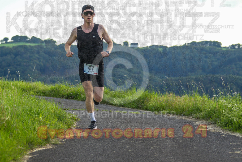 230804_1854_EV4_3830 | Sportfotografie im Rhein-Sieg Kreis, Köln, Bonn, NRW, Rheinland Pfalz, Hessen, etc. Unser Tätigkeitsfeld umfasst den Laufsport vom Volkslauf über den Marathon, Duathlon, Triathon bis zum Ultralauf wie Kölnpfad Ultra oder Schindertrail.