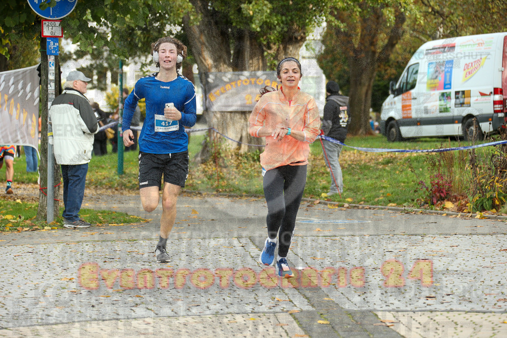241020_1011_EX1_8029 | Sportfotografie im Rhein-Sieg Kreis, Köln, Bonn, NRW, Rheinland Pfalz, Hessen, etc. Unser Tätigkeitsfeld umfasst den Laufsport vom Volkslauf über den Marathon, Duathlon, Triathon bis zum Ultralauf wie Kölnpfad Ultra oder Schindertrail.