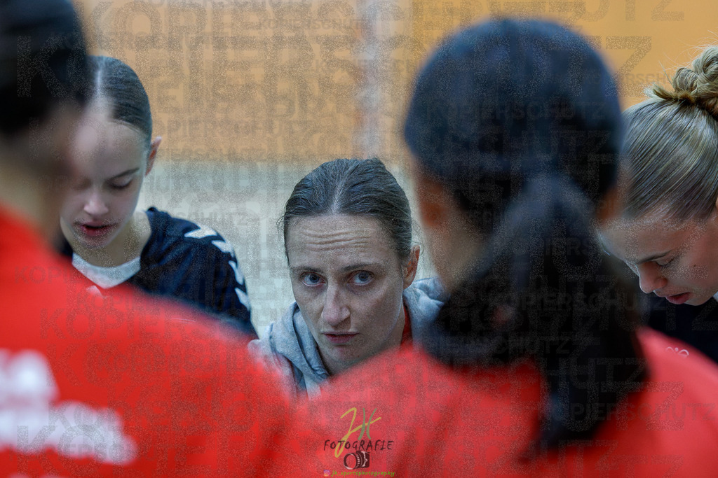2024-10-19_161 | Jugendbundesliga B-Jugend weiblich; HSG Kleenheim/Langgöns - Longericher SC am 19.10.2024 in Oberkleen (Weidig-Halle) - Realisiert mit Pictrs.com
