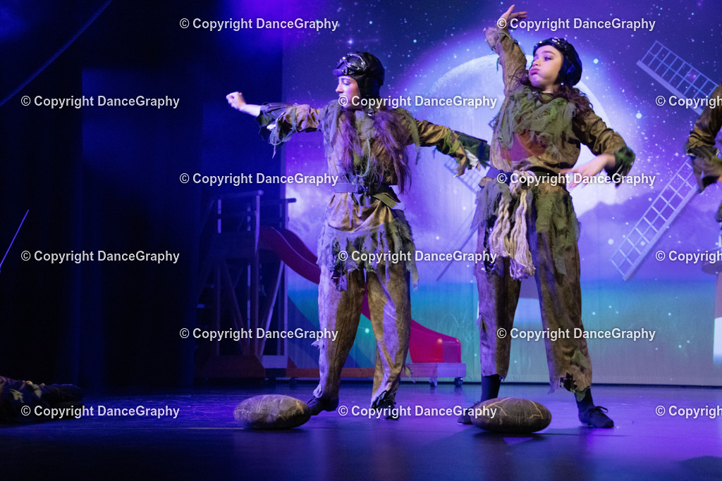 GPHY2885 | DanceGraphy - Realisiert mit Pictrs.com