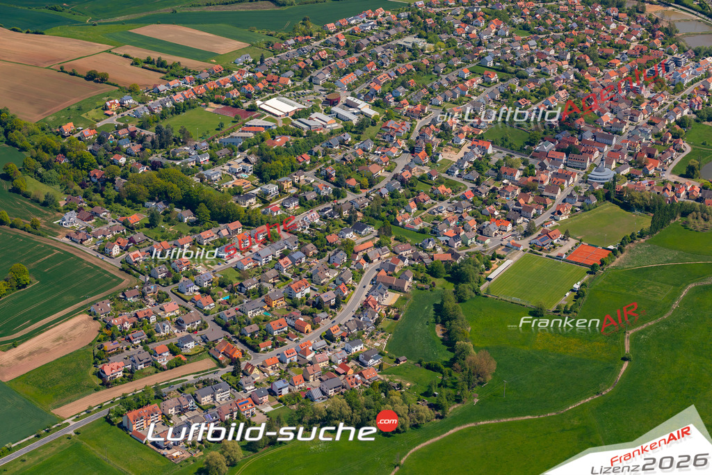 Das Luftbild der Stadt Stegaurach wurde 2019 vom Flugzeug heraus erstellt (keine Drohne) Aufnahmehöhe ca.400 Meter- hohe Auflösung- beste Druck-Qualität garantiert!