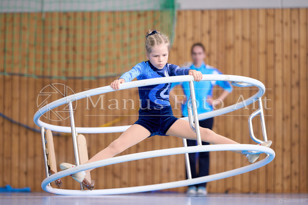 D-DSC06861 | Professionelle Sportfotografie in Hamburg, Schleswig-Holstein und Niedersachsen – spezialisiert auf Rhönrad, Geräteturnen, Leistungsturnen und rhythmische Sportgymnastik. Bundesweite Begleitung von Rhönrad-Events. Jetzt Sport-Fotos - Realisiert mit Pictrs.com