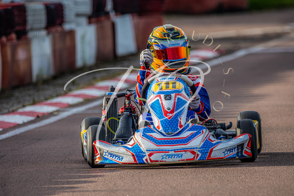 4CB23052-EF9D-440A-90A7-7C0B302B731C | traudl_s_fotos