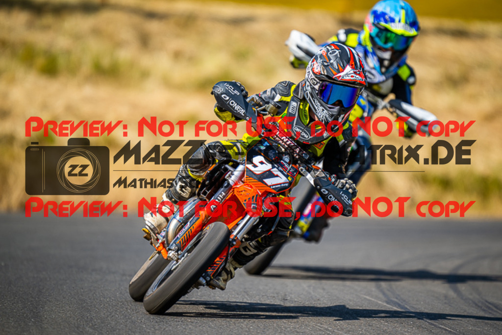 MaZZes_FotoMatrix_230610_8693 | ROOKIES