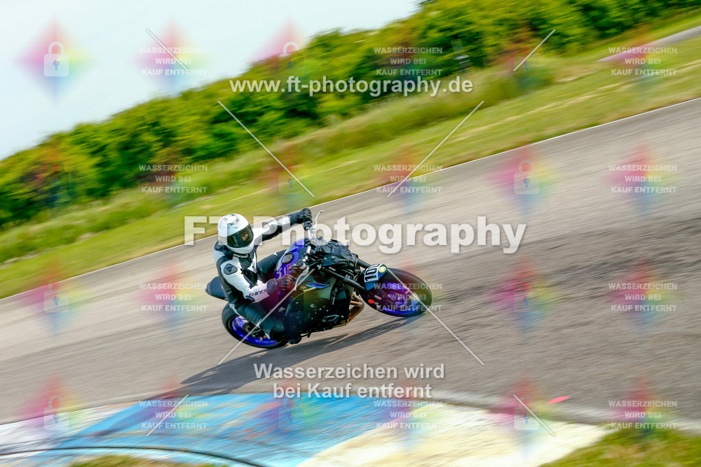 _MOT0695 | Hier findet Ihr Bilder von Touristenfahrten auf der Nürburgring Nordschleife oder von anderen Veranstaltungen die ich besucht habe. Viel Spass beim Durch Schauen 