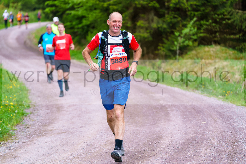 Rennsteiglauf Marathon 2025 | Marathon von Neuhaus/Rwg. nach Schmiedefeld/Rstg. am 17. Mai 2025