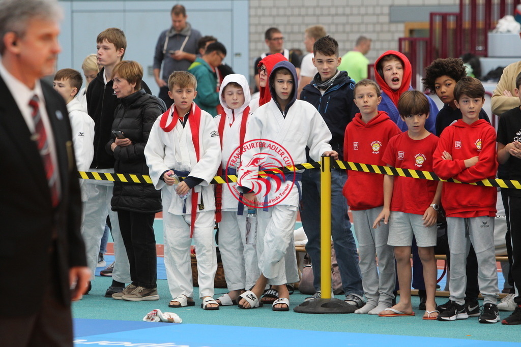 JT6F9477 | Fotos vom Adler Cup - Pictures from Adler Cup

Hier findet Ihr alle Eindrücke und großen Momente der Adler Cup Wochenenden. Here you will find all impressions and great moments of the Adler Cup weekends. - Realisiert mit Pictrs.com