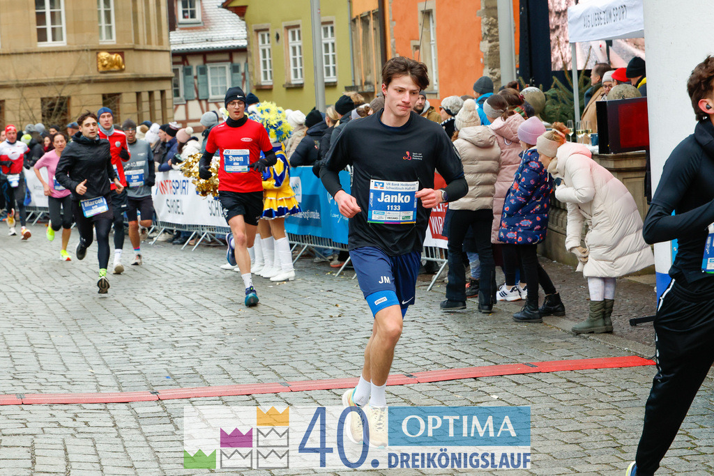 VR Bank Hauptlauf 10km | 40. Optima 3koenigslauf 2026 - Realisiert mit Pictrs.com