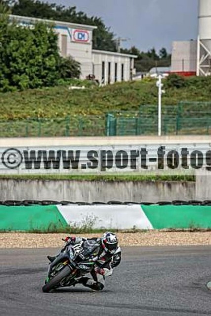 spof9631 | Professionelle Fotos von Sportveranstaltungen, aber auch Hochzeiten und anderen Events. - Realisiert mit Pictrs.com