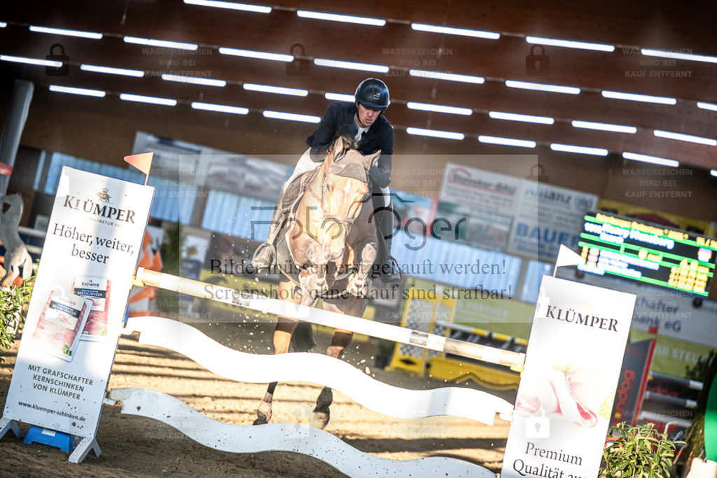 DOS_4079 | Entdecke hochwertige Reitturnierfotos von Foto Oger. Professionell, emotional und authentisch – jetzt Lieblingsmomente im Shop bestellen. - Realisiert mit Pictrs.com