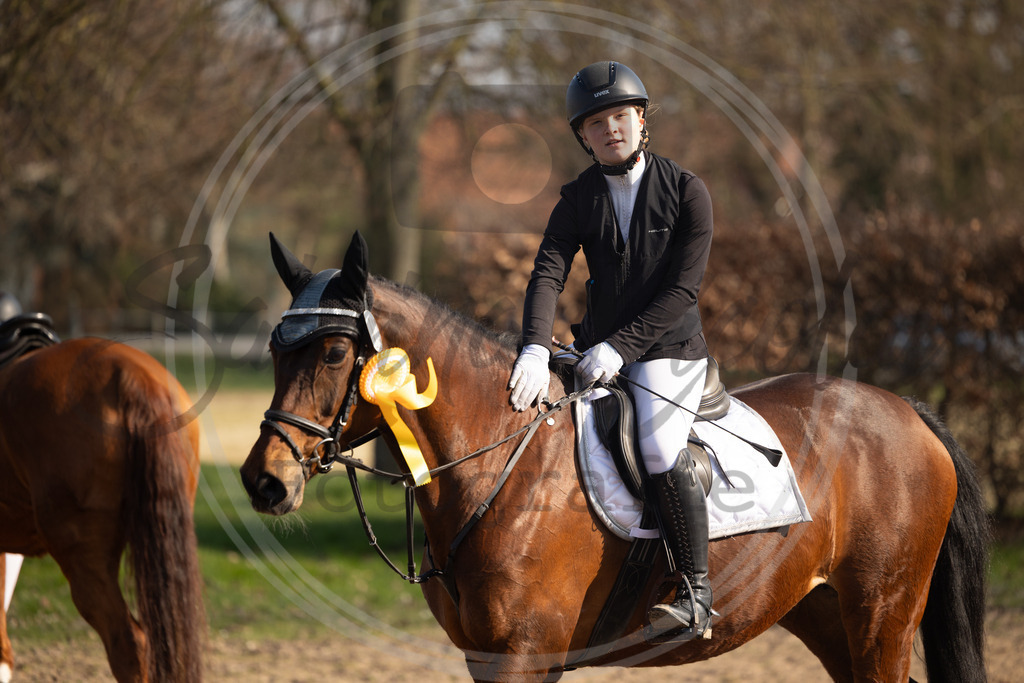 994A9742 | sabrinanicolaifotografie - Realisiert mit Pictrs.com