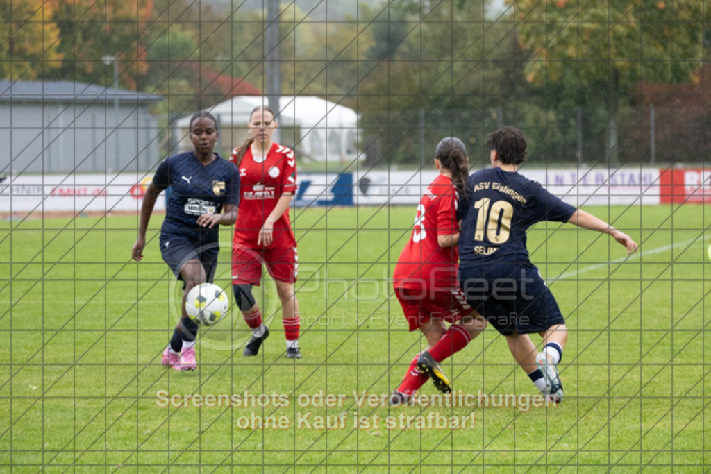 20251004_170849_0527 | #,1.FC Donzdorf (rot) vs. ASV Spartania Eislingen (blau), Fussball, B-Juniorinnen-Verbandsstaffel Nord, wfv, 03. Spieltag, Saison 2025/2026, Rasenplatz, Lautertal Stadion, Süßener Straße 16, 73072 Donzdorf, 04.10.2025 - 16:00 Uhr,Foto: PhotoPeet-Sportfotografie/Peter Harich