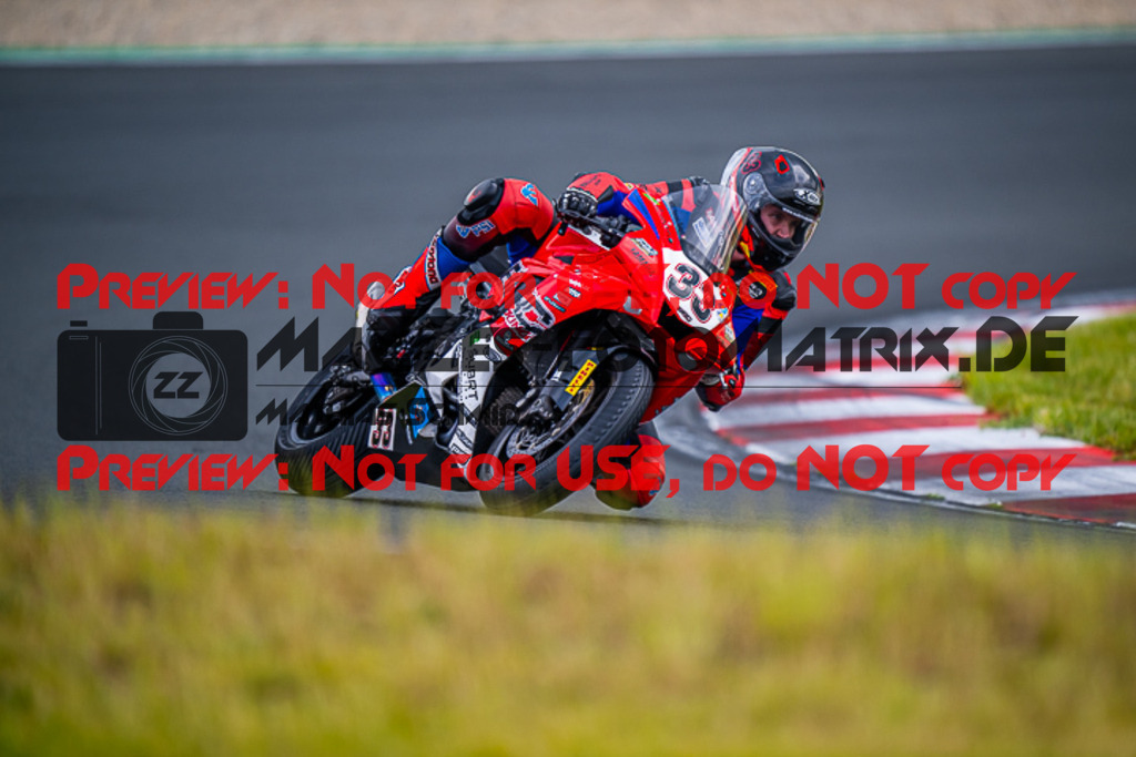 MaZZes_FotoMatrix_220521_1402 | Fotograf Mathias Schmid
Sportfotograf,
Eventfotograf,
Hochzeitsfotograf,
Portraitfotograf