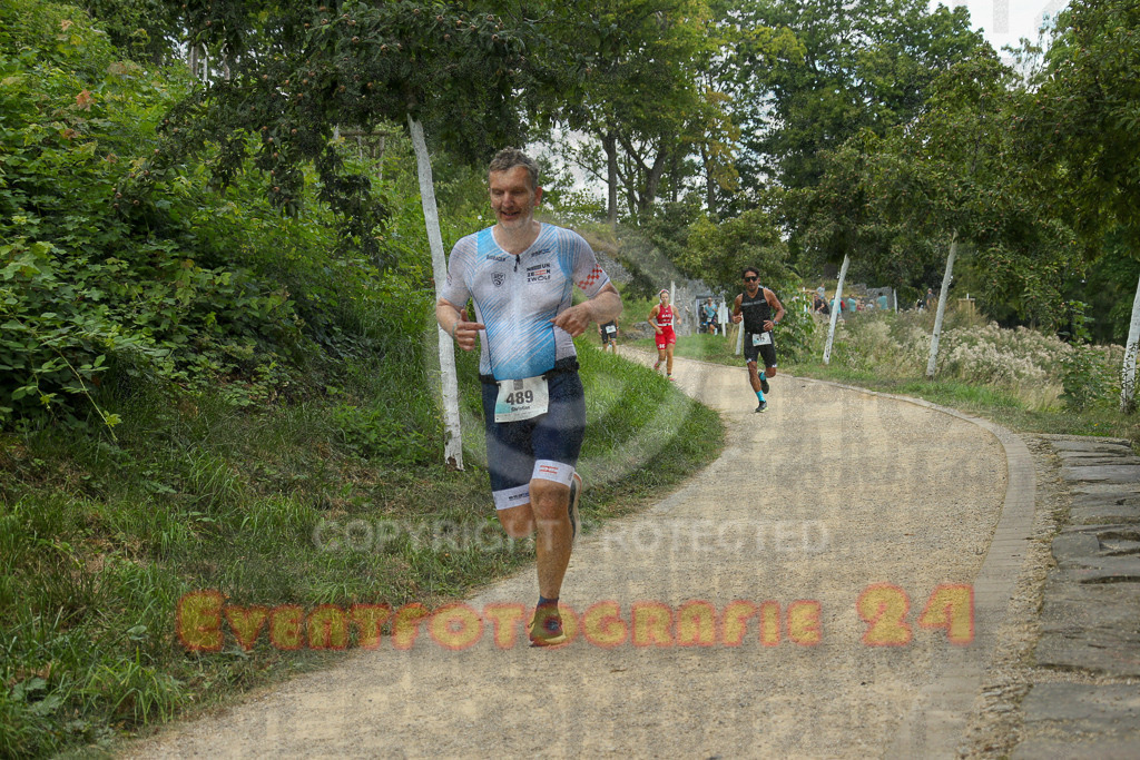 250824_1354_EX1_4212 | Sportfotografie im Rhein-Sieg Kreis, Köln, Bonn, NRW, Rheinland Pfalz, Hessen, etc. Unser Tätigkeitsfeld umfasst den Laufsport vom Volkslauf über den Marathon, Duathlon, Triathon bis zum Ultralauf wie Kölnpfad Ultra oder Schindertrail.