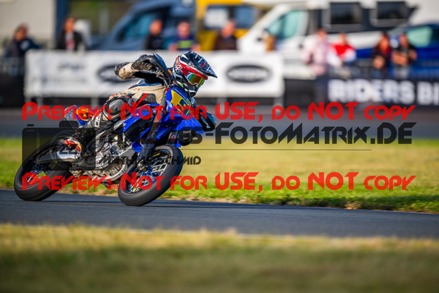 MaZZes_FotoMatrix_230930_9807 | S4