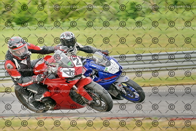 25bt05-0477 | markuskiefer.com - Realisiert mit Pictrs.com
