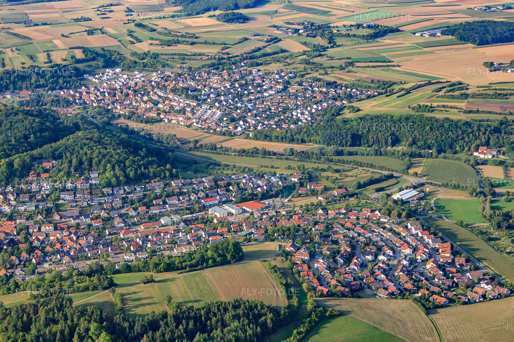 Luftbild: Ortsansicht von Süden im Ortsteil Dätzingen in Grafenau im Bundesland Baden-Württemberg in Deutschland. Foto: IMG_52474.jpg vom 23.08.2012 durch Werner Riehm/FLY-FOTO.de