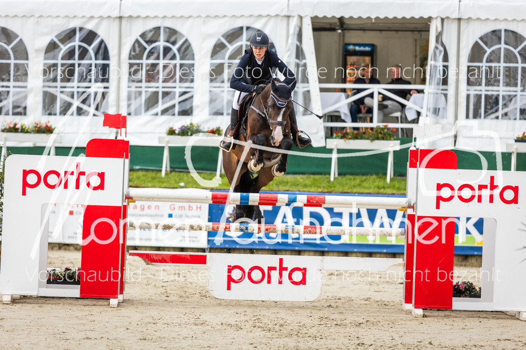 BHO-2PhSpr-M-073 | MomenTaufnahmen Pferdesportfotos