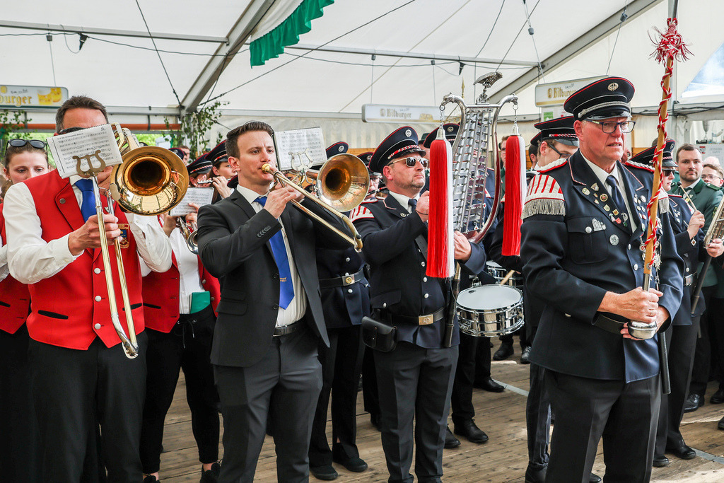 top-top.de 240509-275 | Foto, Video, Fotografie, Videografie, Fotobox, DJ, Discjockey, Musik, Musikbox, Veranstaltung, Photobooth, Amazon, Ebay, Buchtipp, Bestseller, Autor, Verlag, Buch, Wesel, Hamminkeln, NRW, Dinslaken, Rees, Drohne, Hochzeit, Party, Fotobox, Wesel, Fotograf