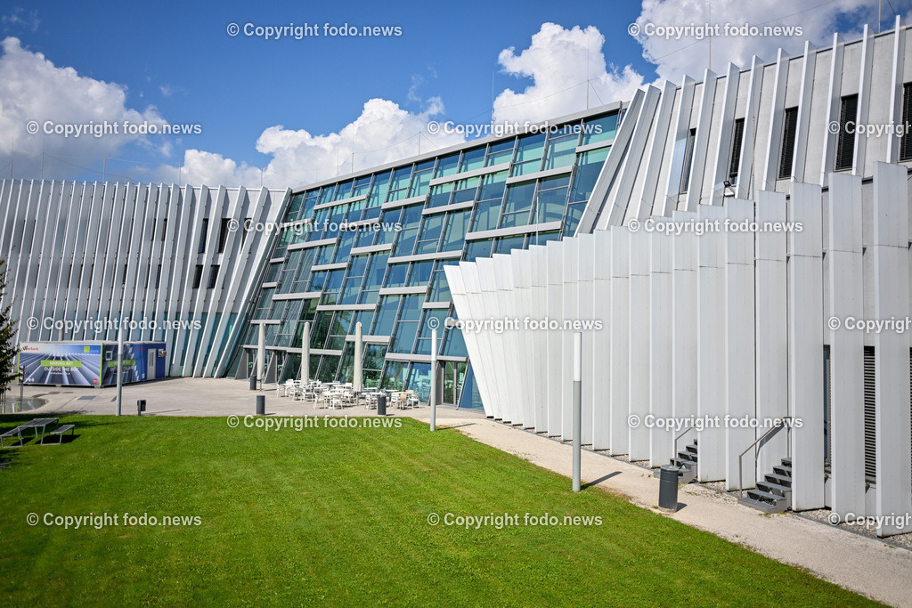 Anton Bruckner Privatuniversitaet Linz_ Bruckneruni_ 23.08.2023-8 | 23.08.2023, Linz, AUT, Anton Bruckner Privatuniversitaet Linz, im Bild Anton Bruckner Privatuniversitaet Linz, Bruckneruni, Gebaeude