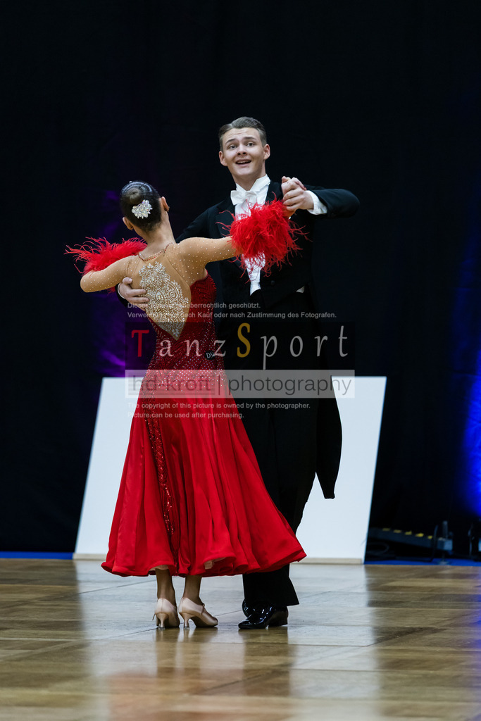 20260314_BL1_Std-Formationen_Nbg3749 | Tanzsportbilder, Standardtanz, Lateintanz, WDSF, DTV, LTVB, dancecomp, goc, hessen tanzt, blaues band der spree, walzer, tango, wiener walzer, slowfox, quickstepp, samba, rumba, cha-cha-cha, paso doble. jive, hd-kroft photography, turniertanzsport
