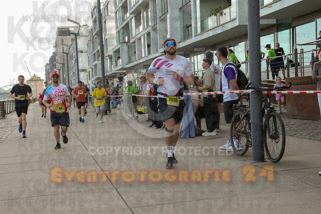 250920_1450_EX1_7852 | Sportfotografie im Rhein-Sieg Kreis, Köln, Bonn, NRW, Rheinland Pfalz, Hessen, etc. Unser Tätigkeitsfeld umfasst den Laufsport vom Volkslauf über den Marathon, Duathlon, Triathon bis zum Ultralauf wie Kölnpfad Ultra oder Schindertrail.