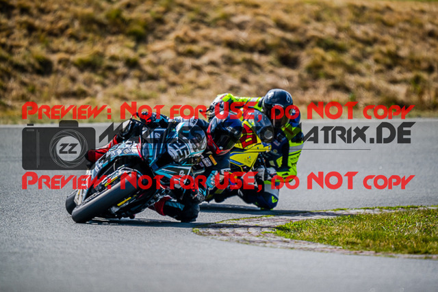 MaZZes_FotoMatrix_220724_4692 | PRO SUPERSTOCK