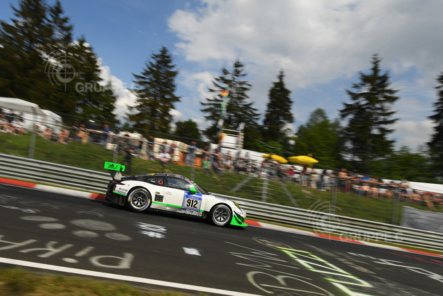24hNbg16_JM17222_TU | 24 Stunden Nürburgring 2016 - Foto: Gruppe C - Realisiert mit Pictrs.com