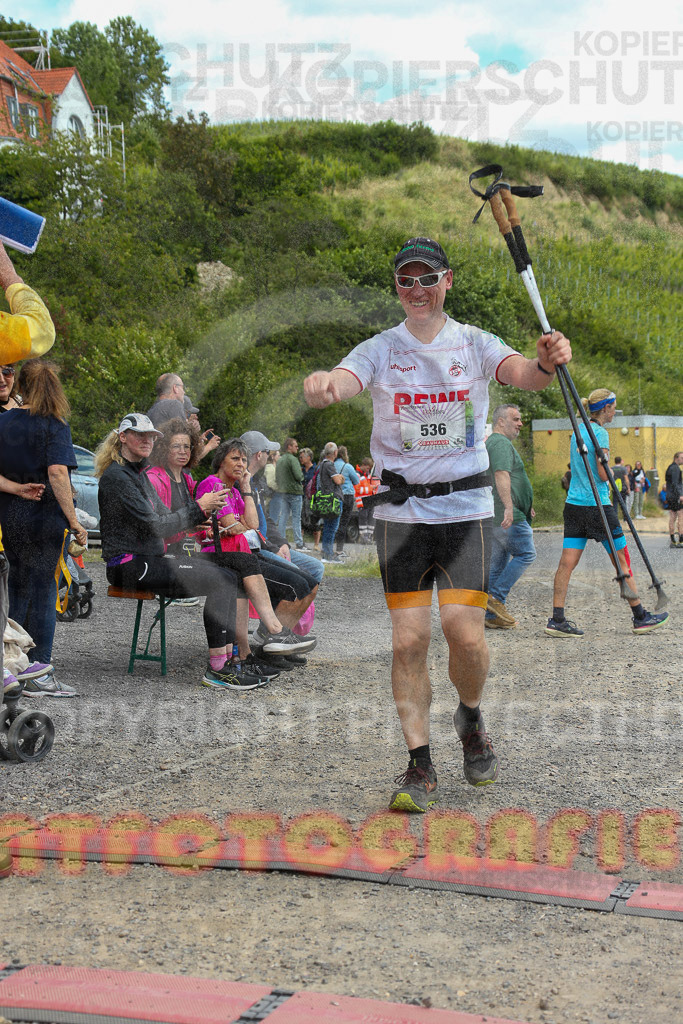 240615_1343_EX1_1246 | Sportfotografie im Rhein-Sieg Kreis, Köln, Bonn, NRW, Rheinland Pfalz, Hessen, etc. Unser Tätigkeitsfeld umfasst den Laufsport vom Volkslauf über den Marathon, Duathlon, Triathon bis zum Ultralauf wie Kölnpfad Ultra oder Schindertrail.