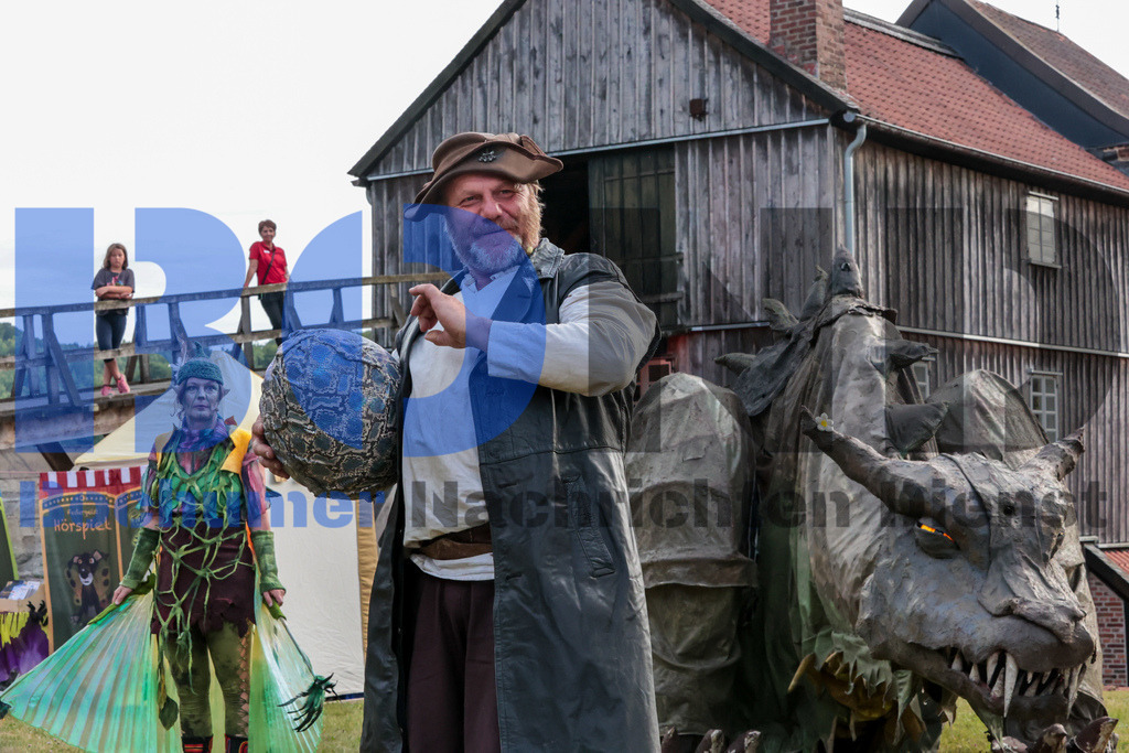 SES_MKRLHE20250705-63 | bond - Realisiert mit Pictrs.com